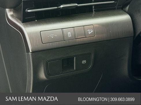 Used 2024 Hyundai Kona SEL image 10