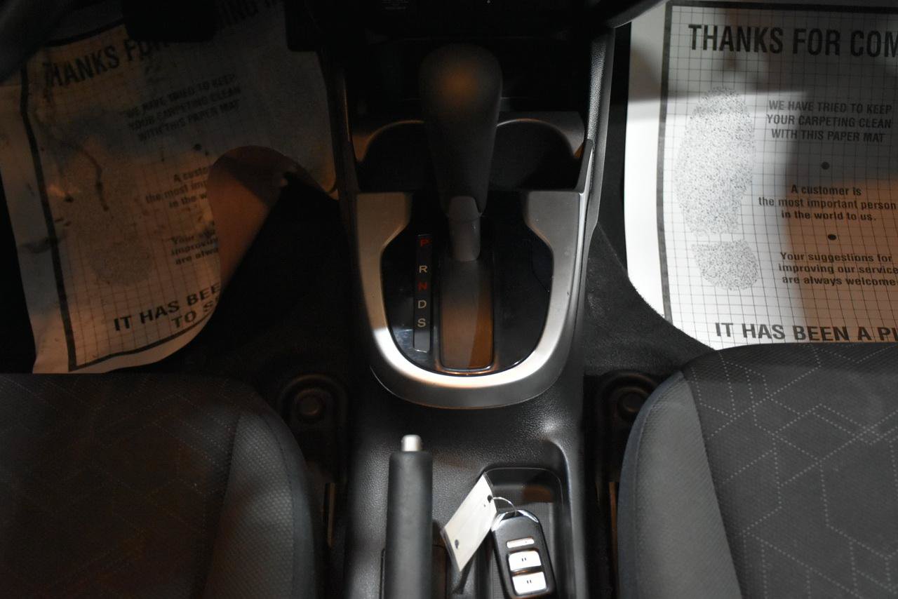 Used 2016 Honda Fit EX image 18