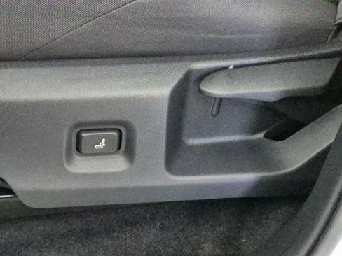 New 2026 Toyota Tacoma SR5 image 15