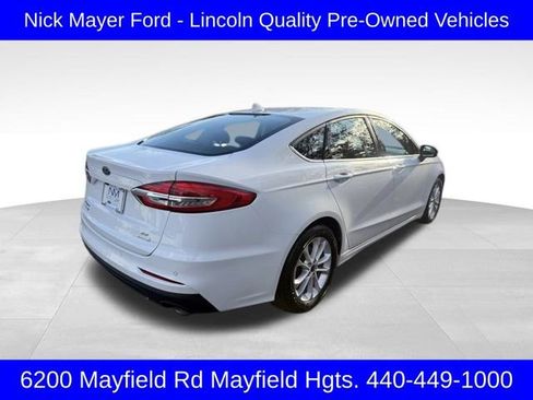 Used 2020 Ford Fusion SE image 7