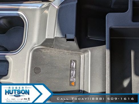 Used 2023 GMC Sierra 1500 SLT image 31