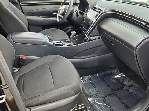 Certified 2024 Hyundai Tucson SEL FWD image 16