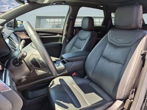 Certified 2023 Cadillac XT5 Premium Luxury FWD image 10