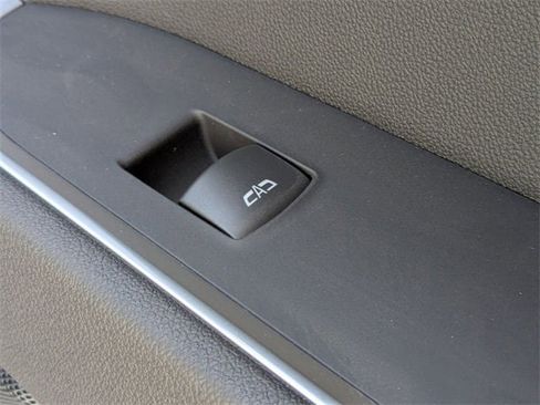 New 2026 Chevrolet Silverado 1500 LTZ w/ LTZ Premium Package image 36