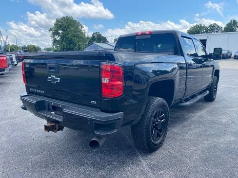 Used 2017 Chevrolet Silverado 2500 LTZ w/ Duramax Plus Package AWD/4WD image 6