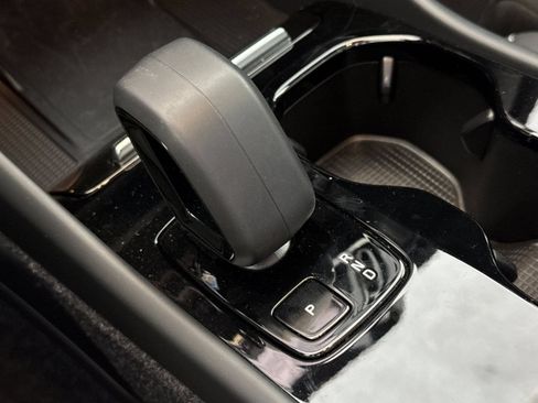 Used 2023 Volvo C40 P8 Recharge Ultimate w/ Protection Package Premier AWD/4WD image 26