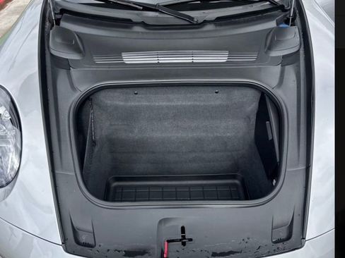 Used 2020 Porsche 911 Carrera image 6