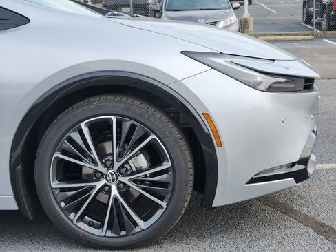 New 2026 Toyota Prius XLE image 6