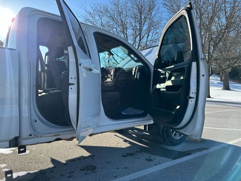 Used 2016 Chevrolet Silverado 1500 LT w/ Max Trailering Package image 11