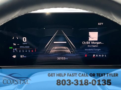 Used 2025 Chevrolet Traverse LT FWD image 34