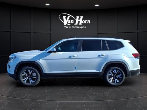 New 2026 Volkswagen Atlas SE image 5
