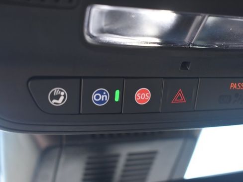 New 2027 Chevrolet Equinox LT w/ Safety and Technology Package FWD image 27