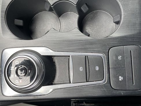 Used 2025 Ford Escape ST-Line image 18