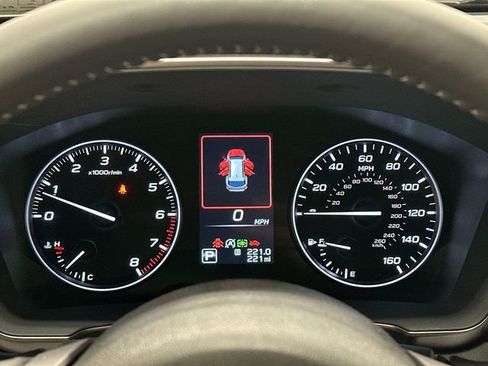 Used 2025 Subaru Outback Touring XT AWD/4WD image 7