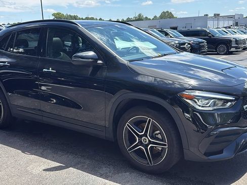 Certified 2023 Mercedes-Benz GLA 250 4MATIC w/ AMG Line Exterior image 2