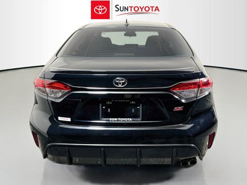 Used 2024 Toyota Corolla SE FWD image 5