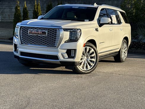 Used 2021 GMC Yukon Denali w/ Denali Ultimate Package image 5