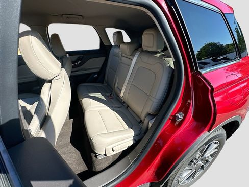 Used 2022 Lincoln Corsair FWD image 23