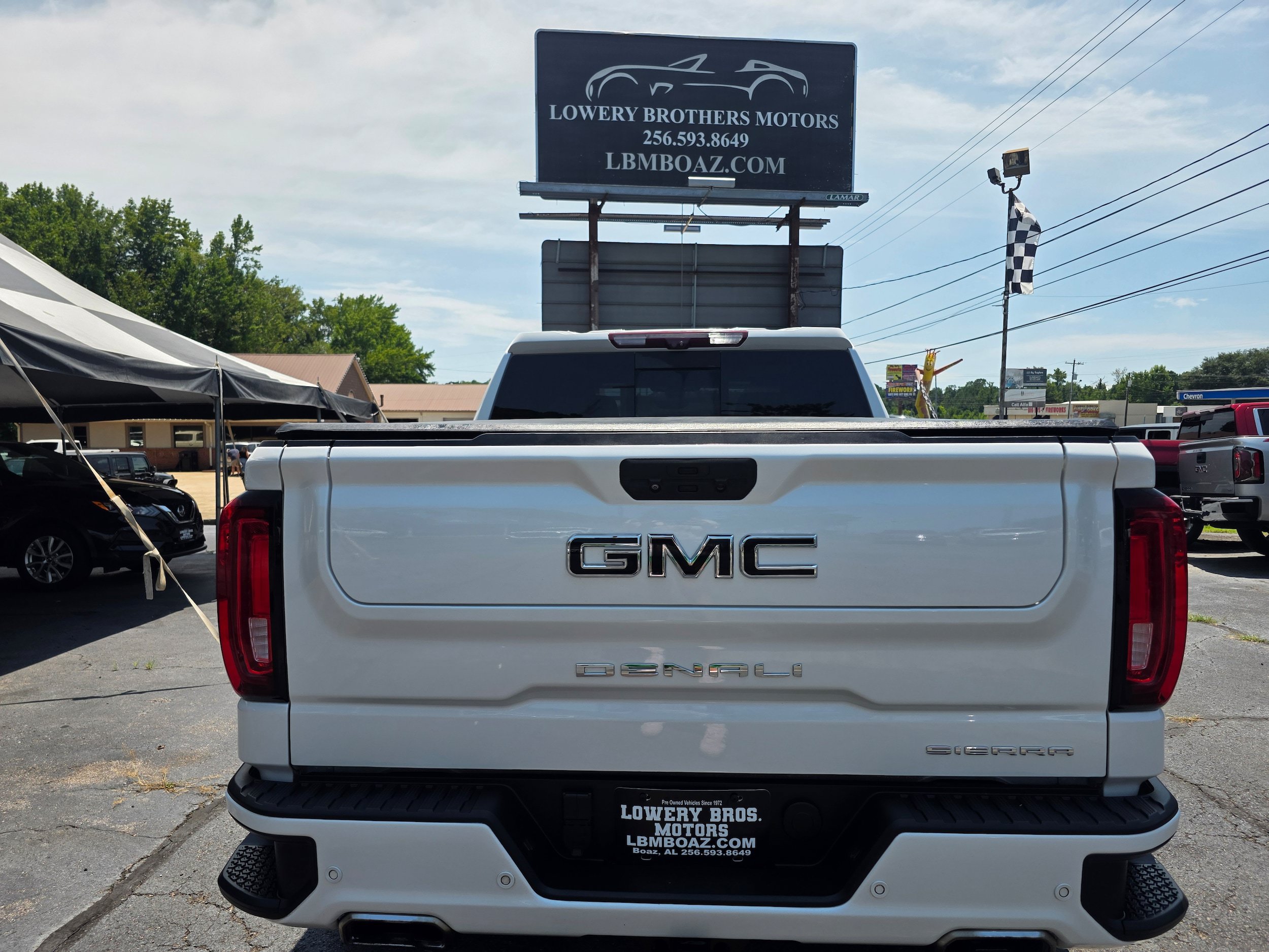 Used 2021 GMC Sierra 1500 Denali w/ Technology Package AWD/4WD image 6