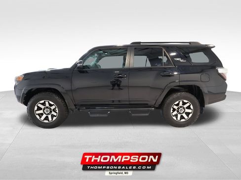 Used 2020 Toyota 4Runner TRD Off-Road Premium w/ Moonroof Package AWD/4WD image 1