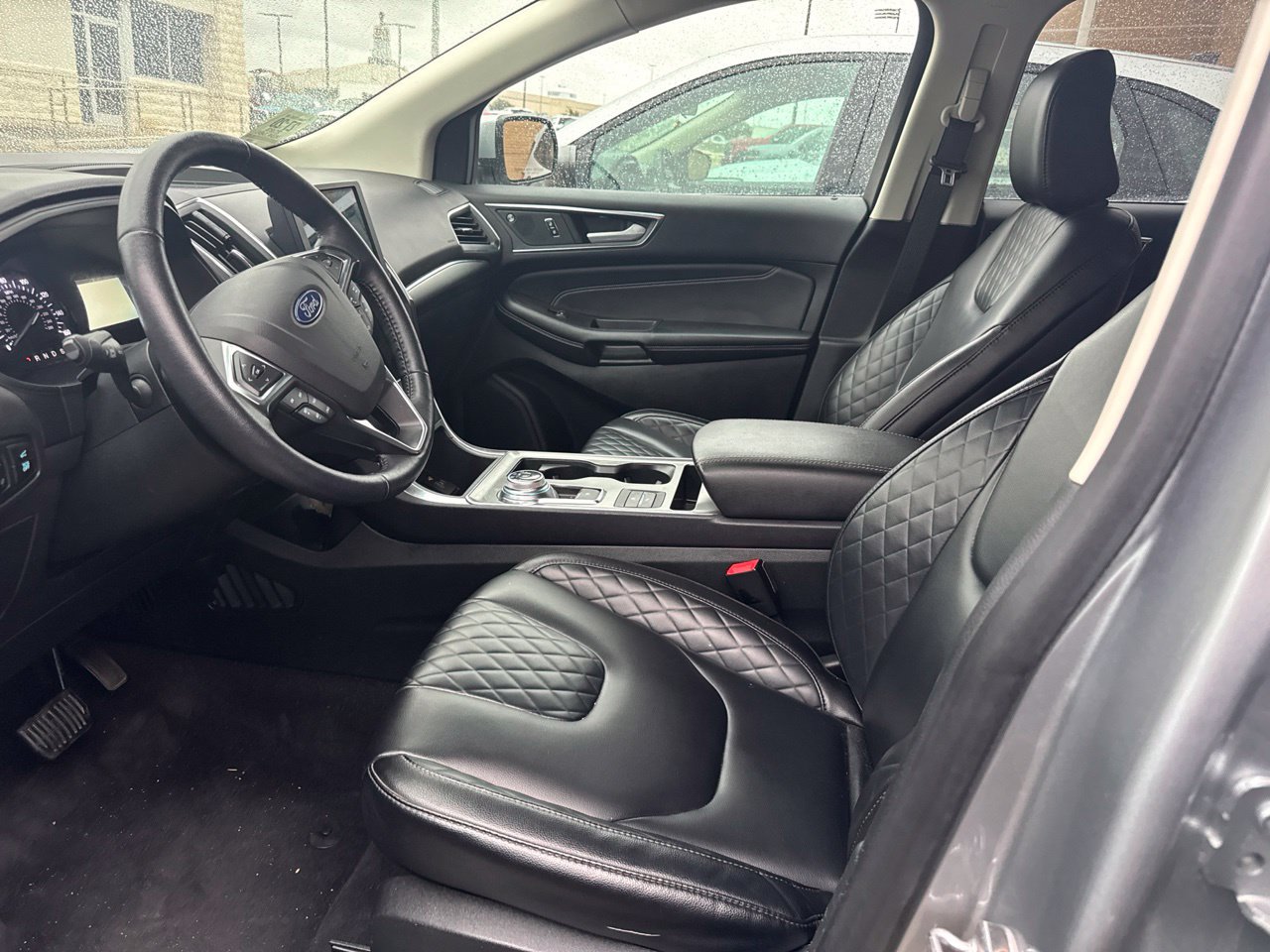 Used 2023 Ford Edge Titanium AWD/4WD image 7