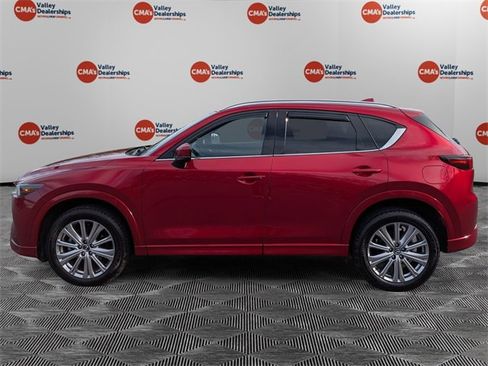 Used 2023 MAZDA CX-5 Signature image 8