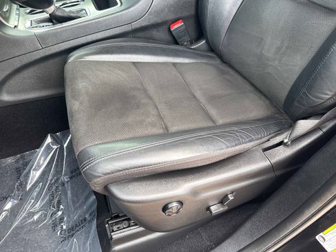 Used 2022 Jeep Grand Cherokee Laredo X image 20