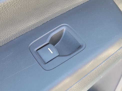 Used 2024 Honda CR-V LX image 15