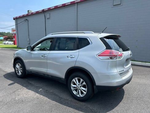 Used 2016 Nissan Rogue SV FWD image 7