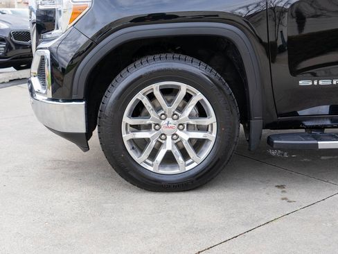 Used 2019 GMC Sierra 1500 SLT w/ SLT Premium Plus Package image 32