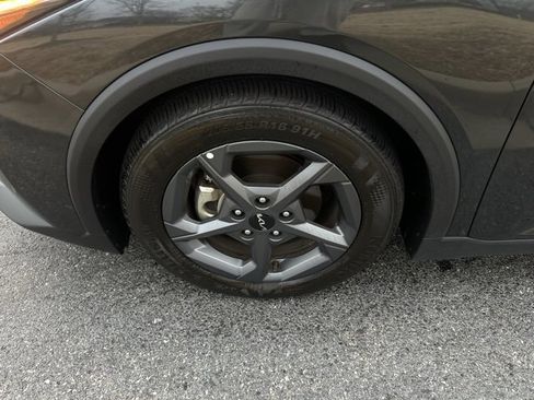 Certified 2025 Kia K4 LXS image 26