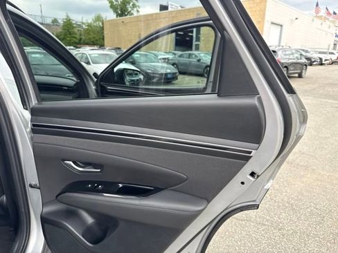 Certified 2024 Hyundai Tucson Limited AWD/4WD image 28