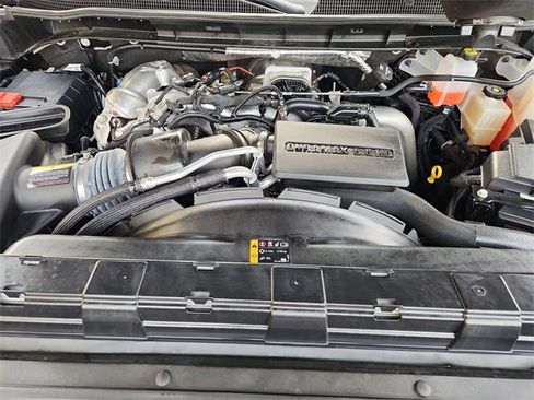 Used 2025 Chevrolet Silverado 2500 Custom w/ Custom Value Package image 28