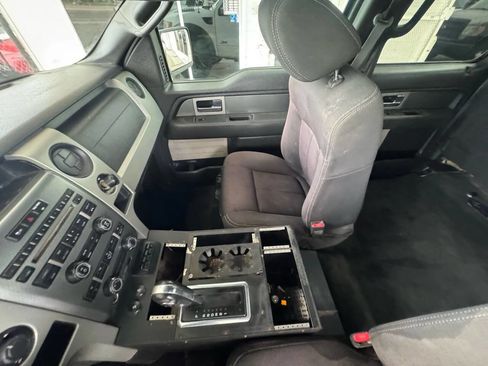 Used 2011 Ford F150 Raptor image 10