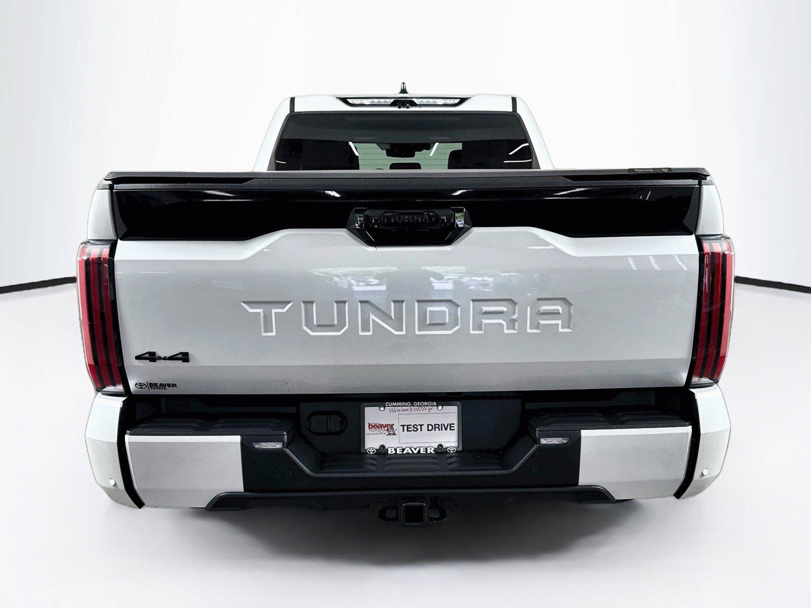 Used 2023 Toyota Tundra Platinum AWD/4WD image 12
