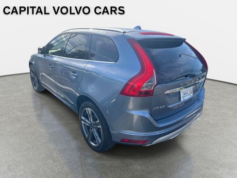 Used 2017 Volvo XC60 T5 Dynamic w/ Advanced Package FWD image 4