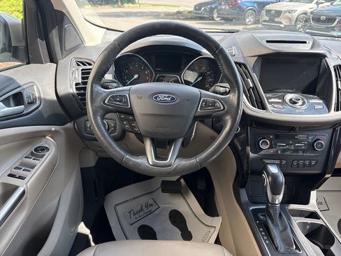 Used 2018 Ford Escape Titanium FWD image 28