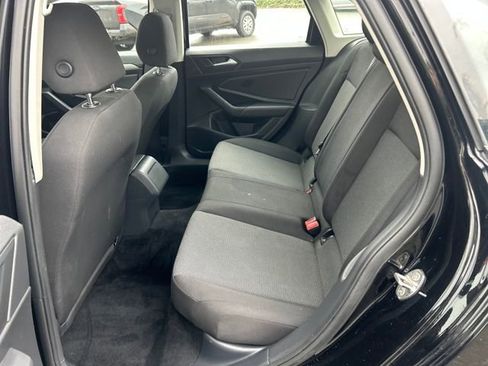 Used 2020 Volkswagen Jetta R-Line image 14