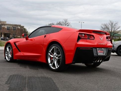 Used 2015 Chevrolet Corvette Stingray Z51 w/ 2LT Preferred Equipment Group image 5