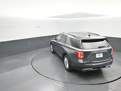 Certified 2023 Ford Explorer Limited w/ Limited Technology Package image 24