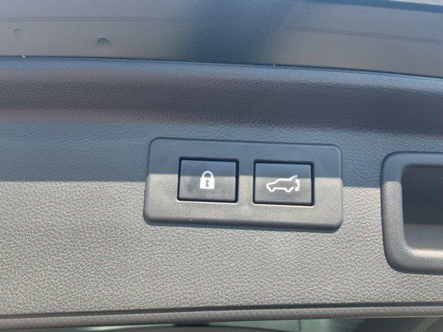 Certified 2023 Subaru Forester Premium AWD/4WD image 11
