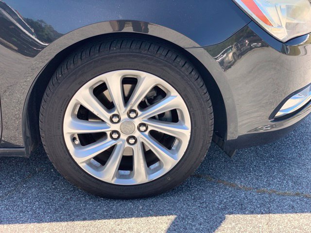 Used 2015 Buick LaCrosse Leather FWD image 10