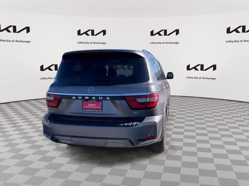 Used 2023 Nissan Armada SL w/ Captain's Chairs Package image 7