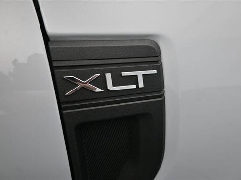 Used 2025 Ford Maverick XLT w/ XLT Luxury Package FWD image 5