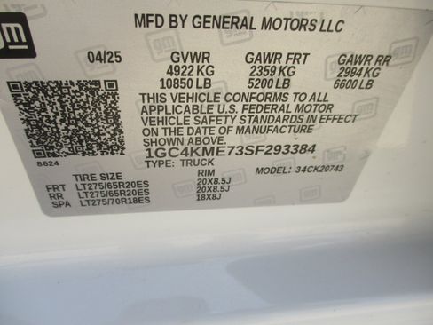 Used 2025 Chevrolet Silverado 2500 Custom w/ Custom Convenience Package AWD/4WD image 24
