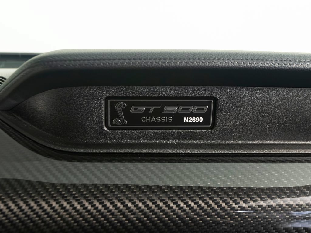 Used 2022 Ford Mustang Shelby GT500 w/ Carbon Fiber Track Pack RWD image 33