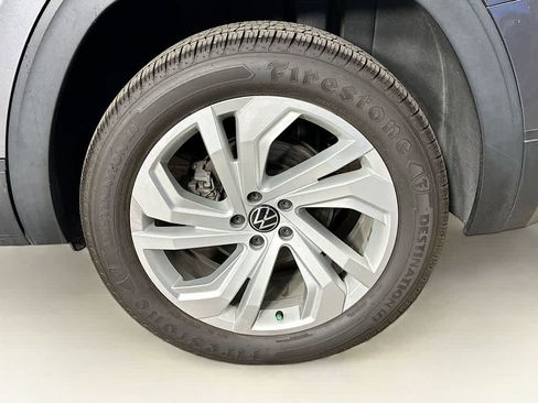 Used 2021 Volkswagen Atlas SE w/ Panoramic Sunroof Package image 10