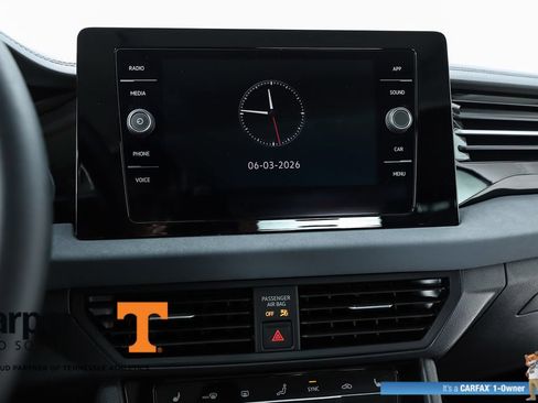 Used 2025 Volkswagen Jetta SE w/ Sunroof Package FWD image 61