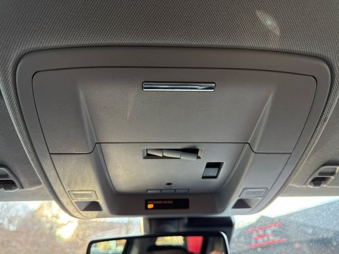 Used 2018 GMC Sierra 1500 SLT image 56