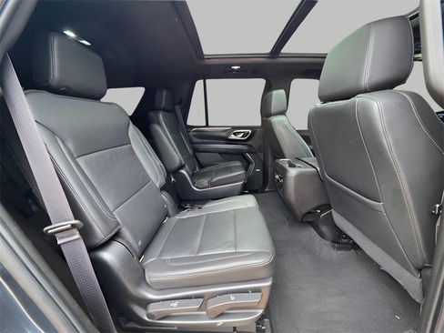 Used 2021 Chevrolet Tahoe Z71 w/ Luxury Package image 13